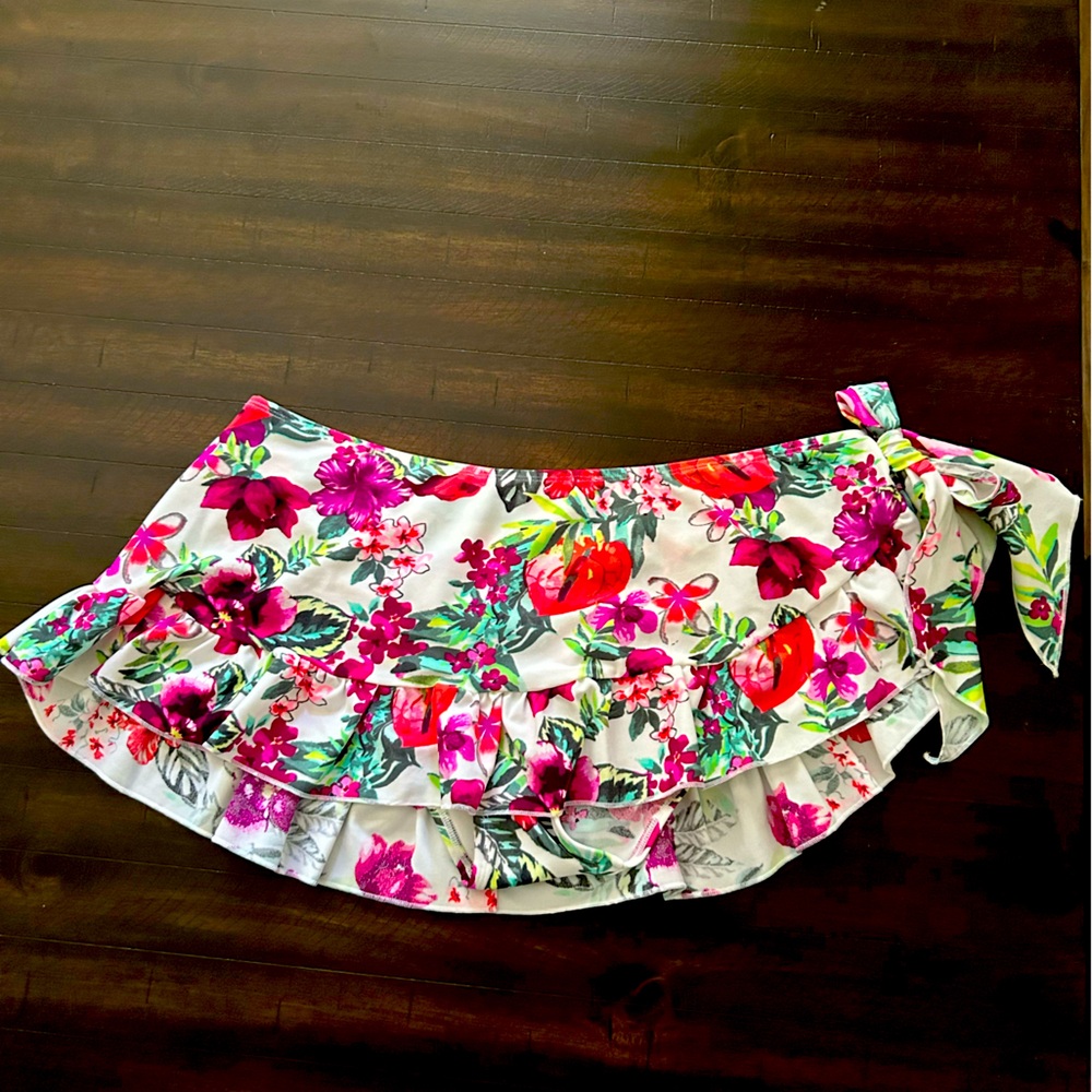 Floral Swim Skirt Size L